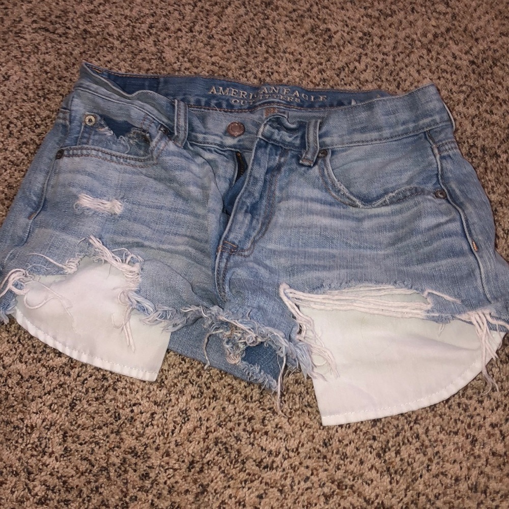 American Eagle size 4 short shorts